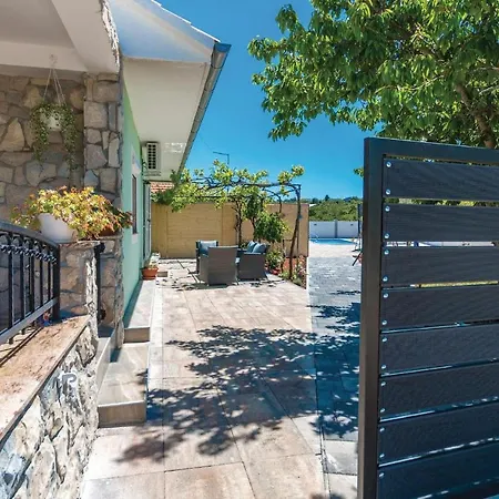 Beautiful In With House A Panoramic View