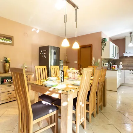 Tatil Evi Beautiful In With House A Panoramic View Sveti Filip i Jakov
